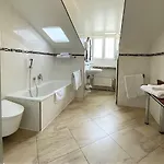 ホテル Am Kochbrunnen 3*
