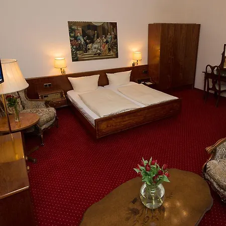 Am Kochbrunnen 3* Wiesbaden