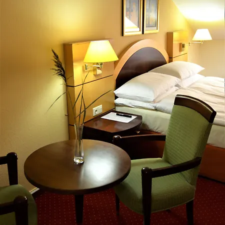 Am Kochbrunnen Hotel 3*