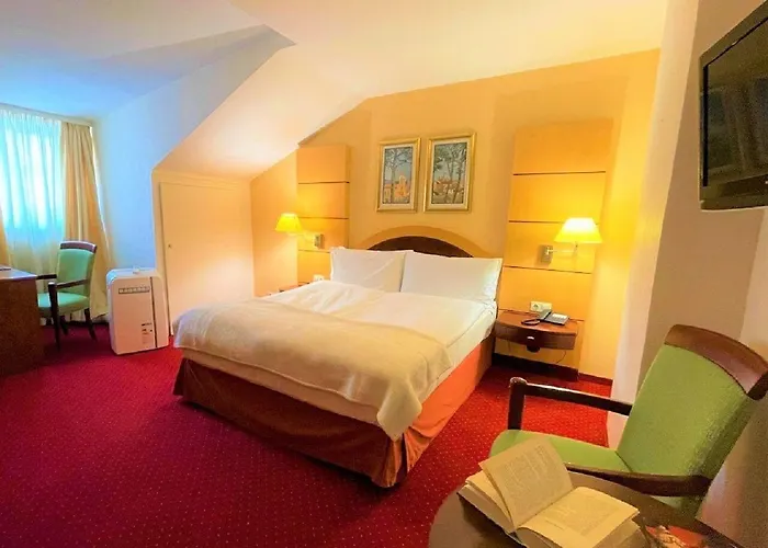 Am Kochbrunnen Szálloda Wiesbaden